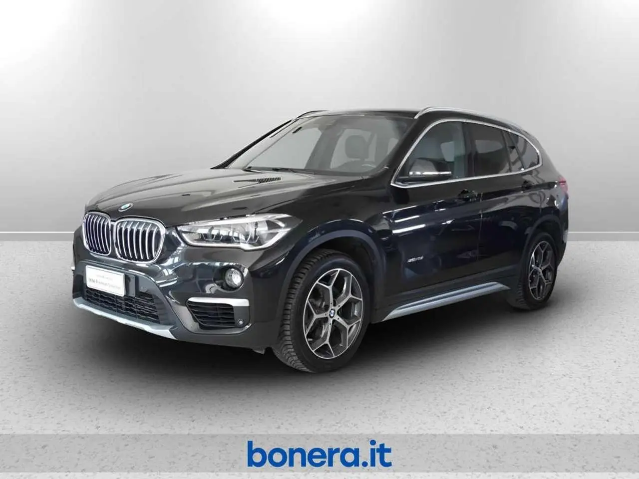 Photo 1 : Bmw X1 2018 Petrol