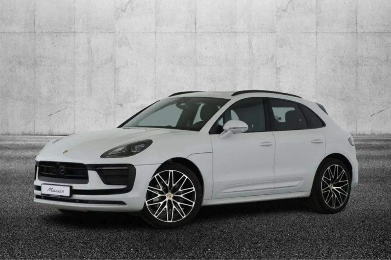 Photo 1 : Porsche Macan 2023 Essence