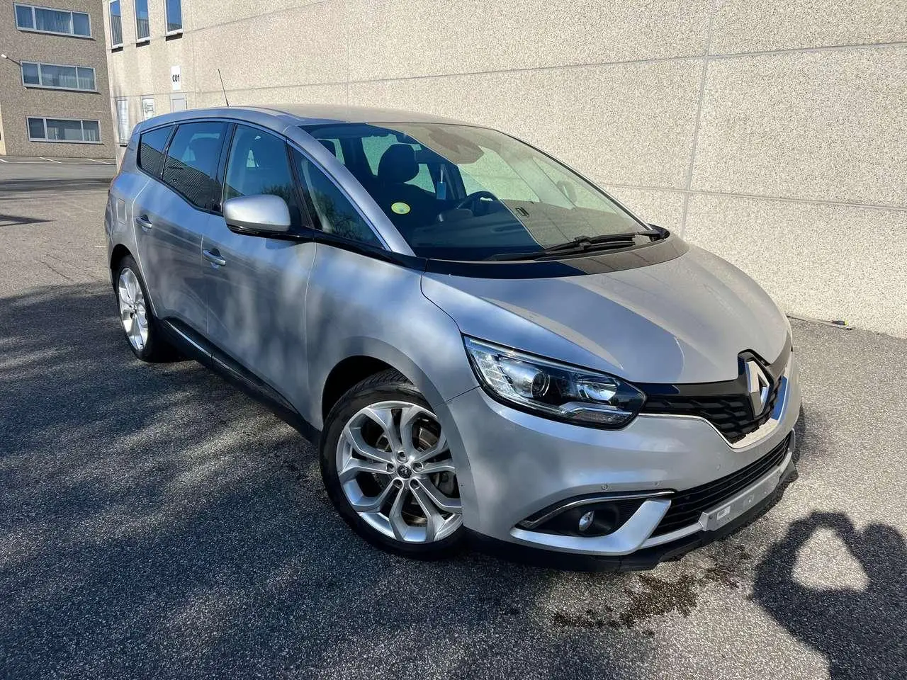 Photo 1 : Renault Grand Scenic 2019 Diesel