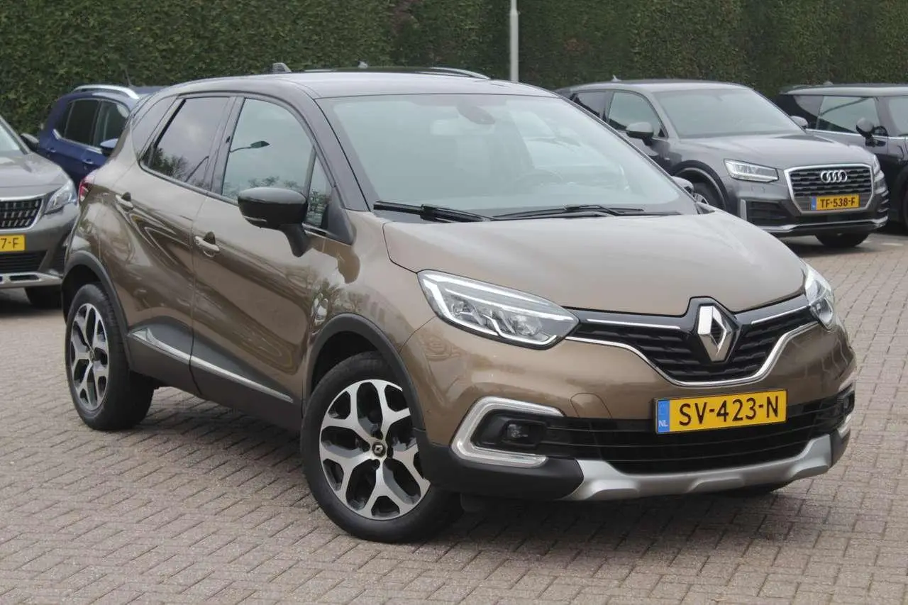 Photo 1 : Renault Captur 2018 Petrol