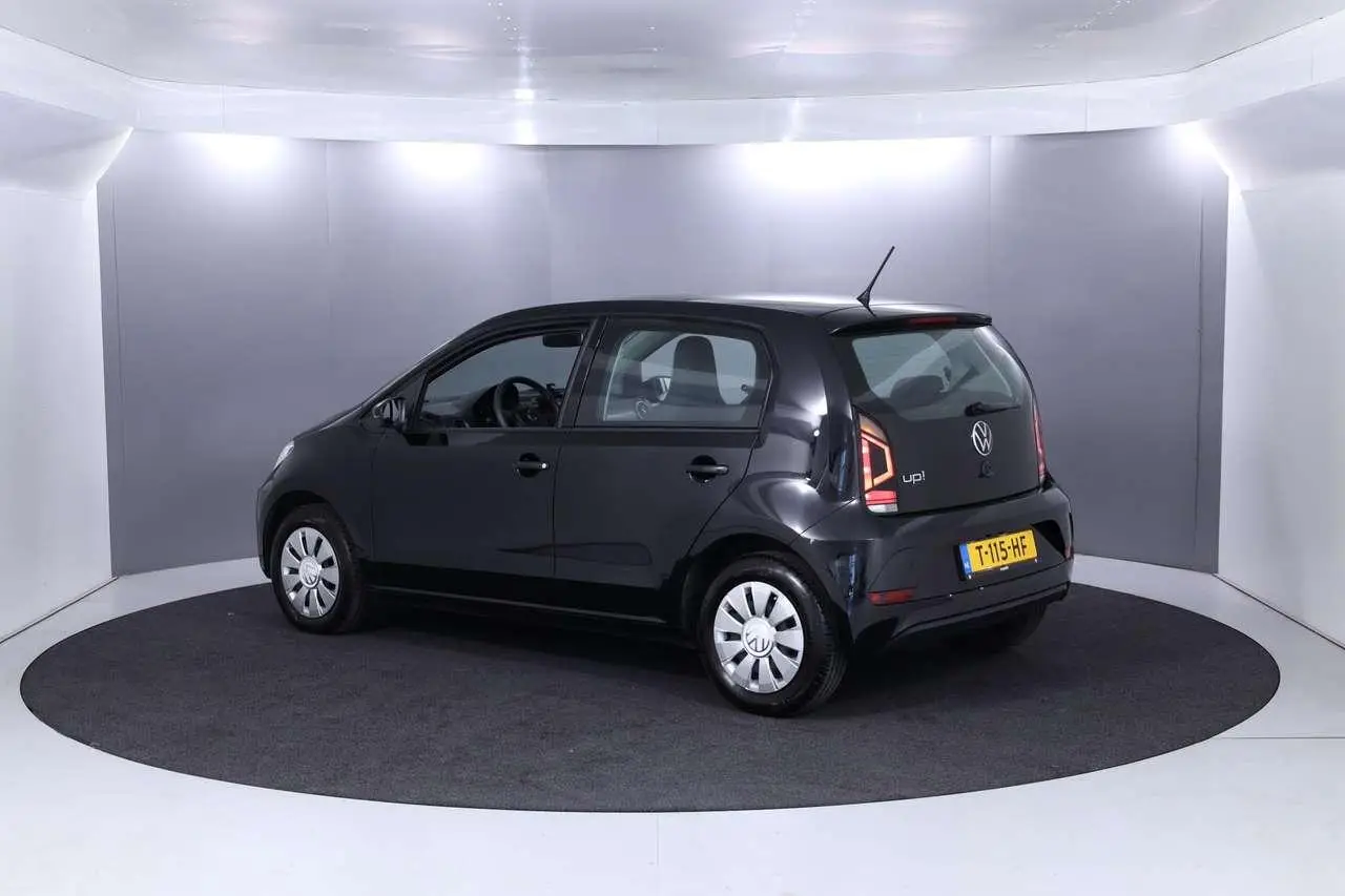 Photo 1 : Volkswagen Up! 2023 Petrol