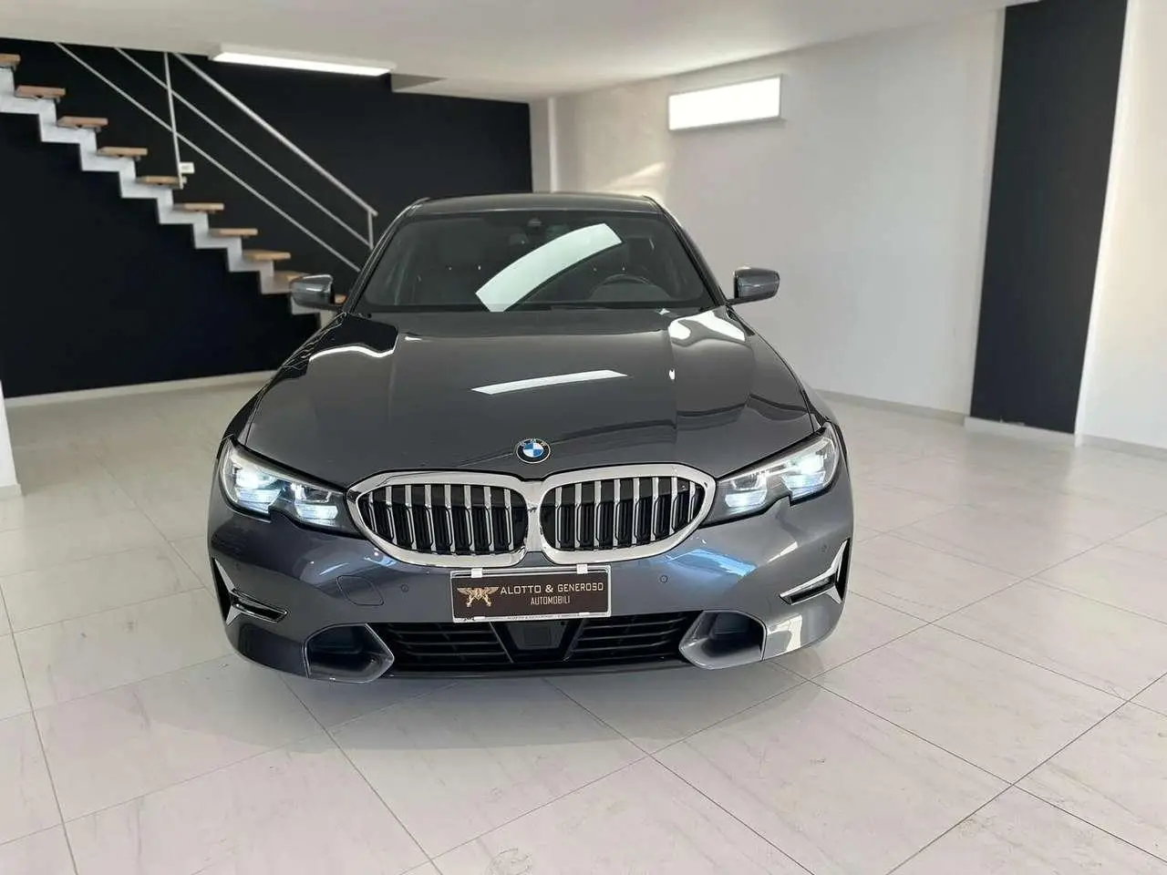 Photo 1 : Bmw Serie 3 2019 Diesel