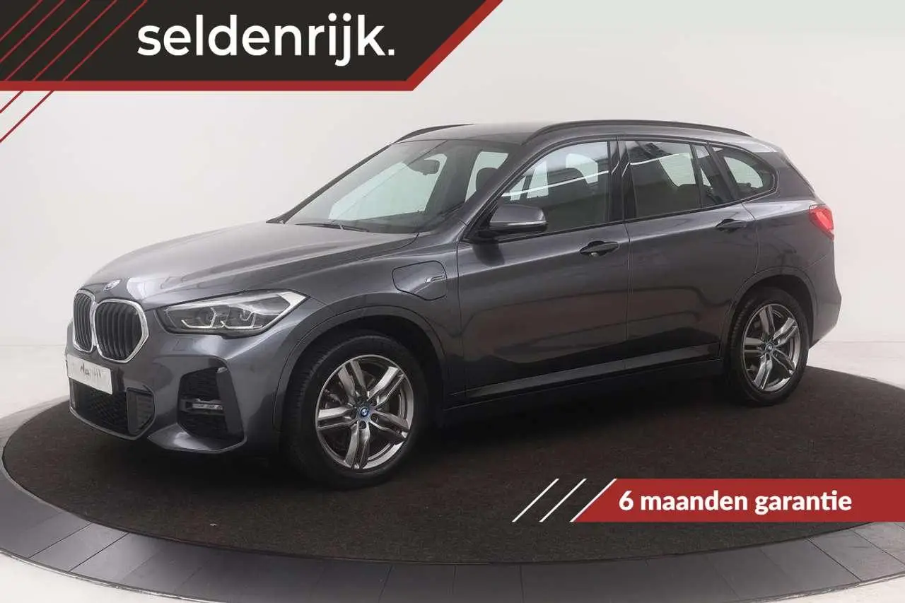 Photo 1 : Bmw X1 2021 Hybrid