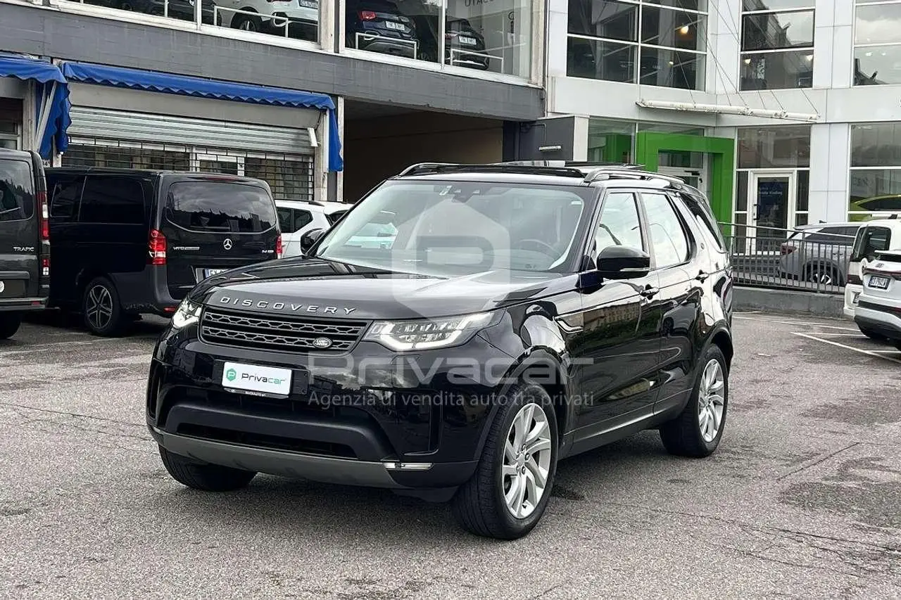 Photo 1 : Land Rover Discovery 2017 Diesel