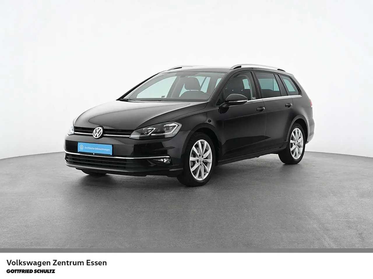 Photo 1 : Volkswagen Golf 2020 Petrol