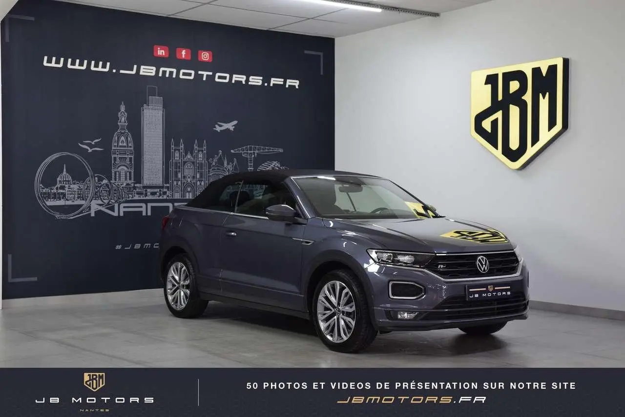 Photo 1 : Volkswagen T-roc 2021 Petrol