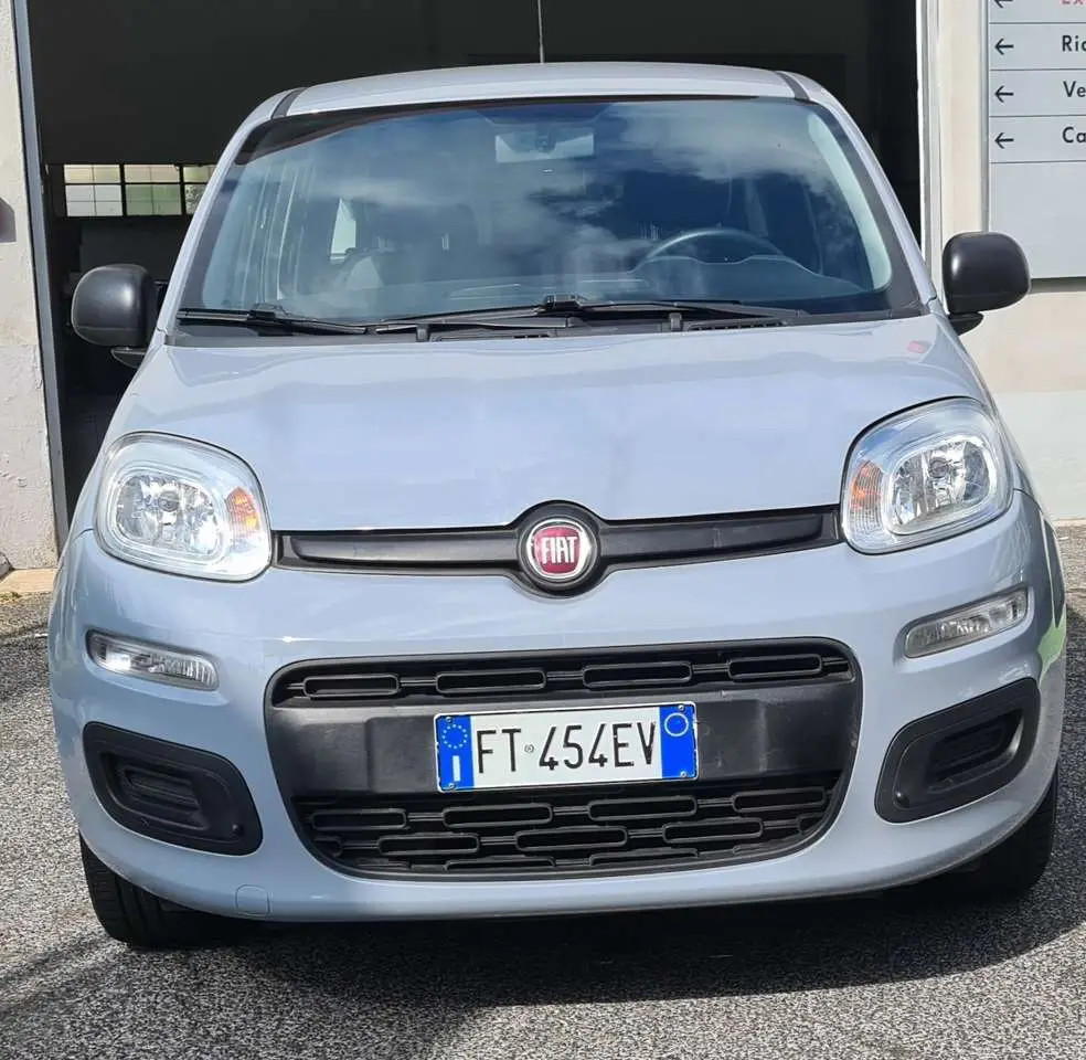 Photo 1 : Fiat Panda 2018 Essence