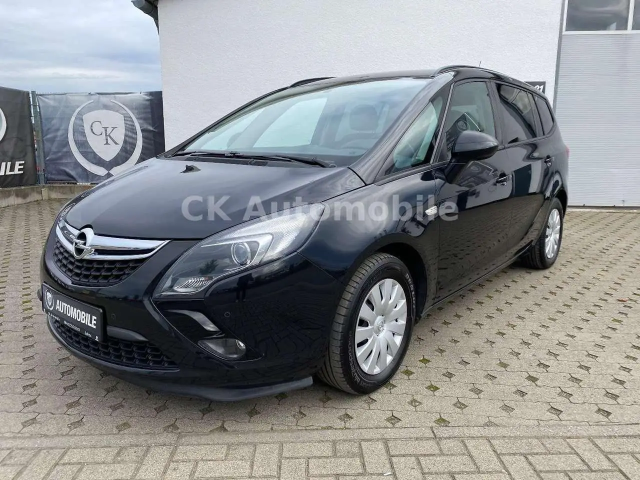 Photo 1 : Opel Zafira 2015 Diesel