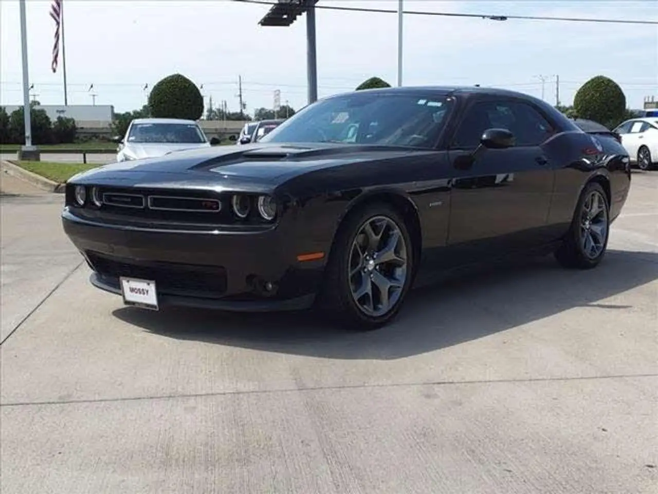 Photo 1 : Dodge Challenger 2016 Petrol