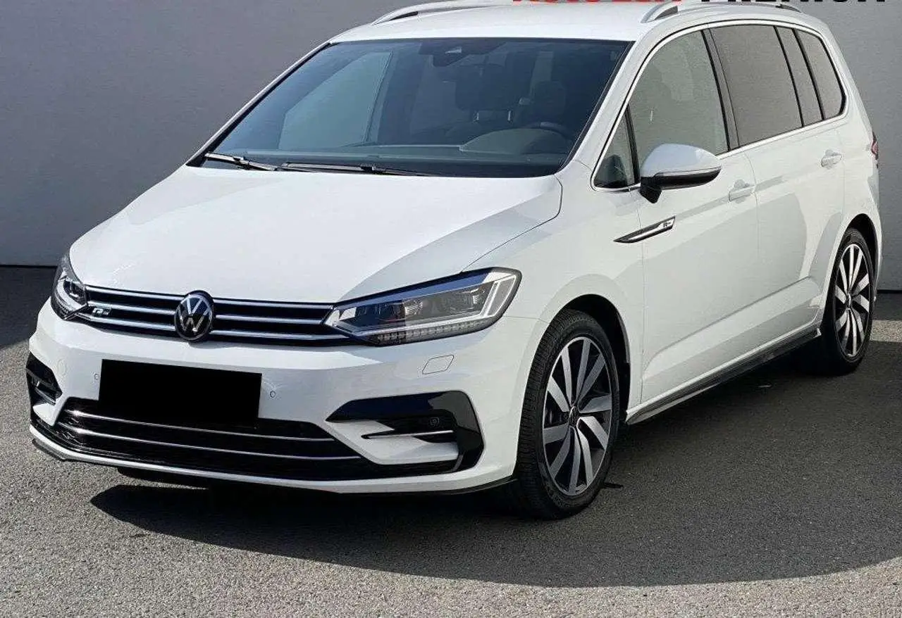 Photo 1 : Volkswagen Touran 2023 Diesel