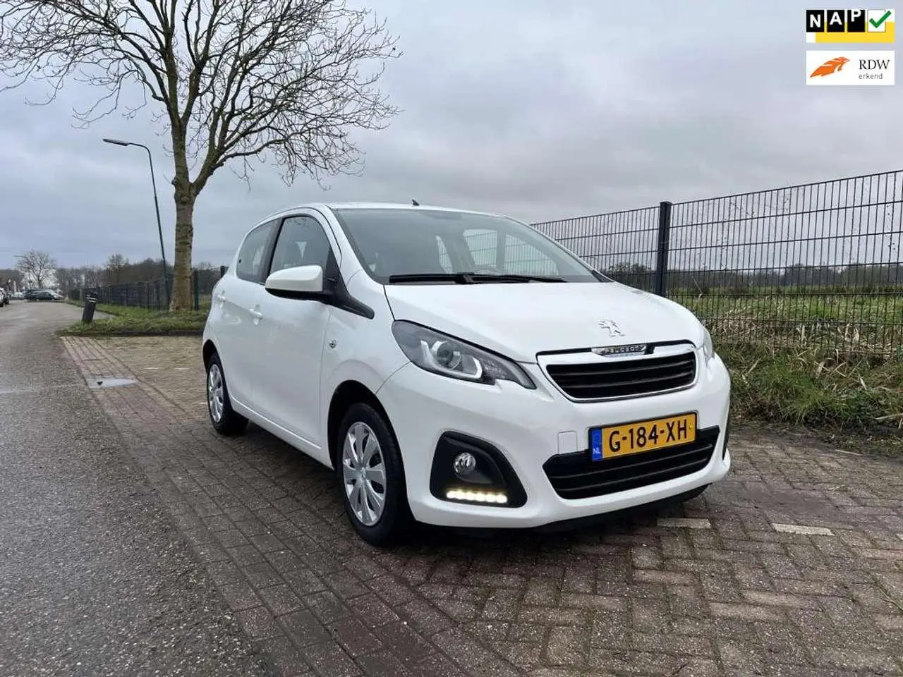 Photo 1 : Peugeot 108 2020 Petrol