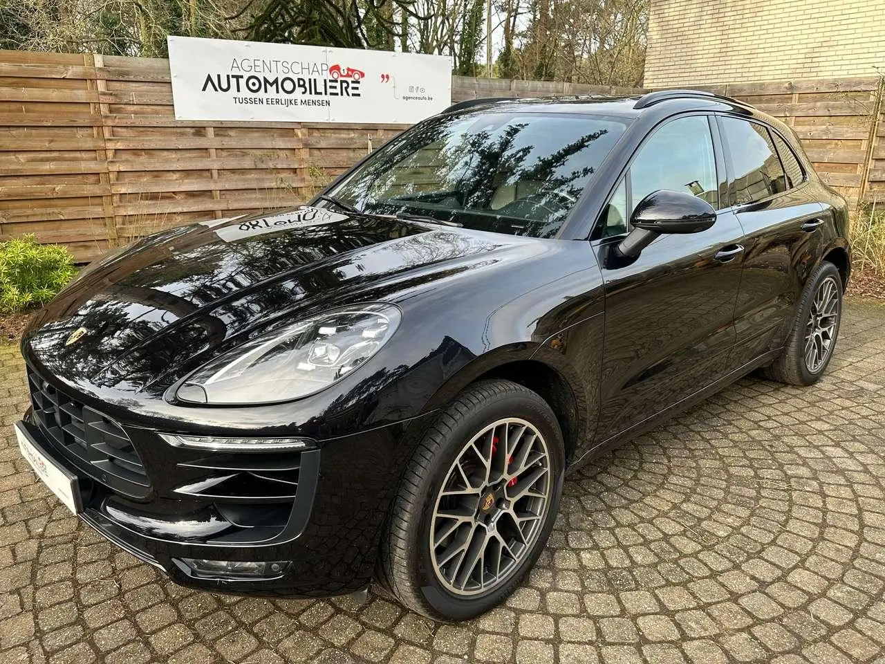 Photo 1 : Porsche Macan 2017 Essence