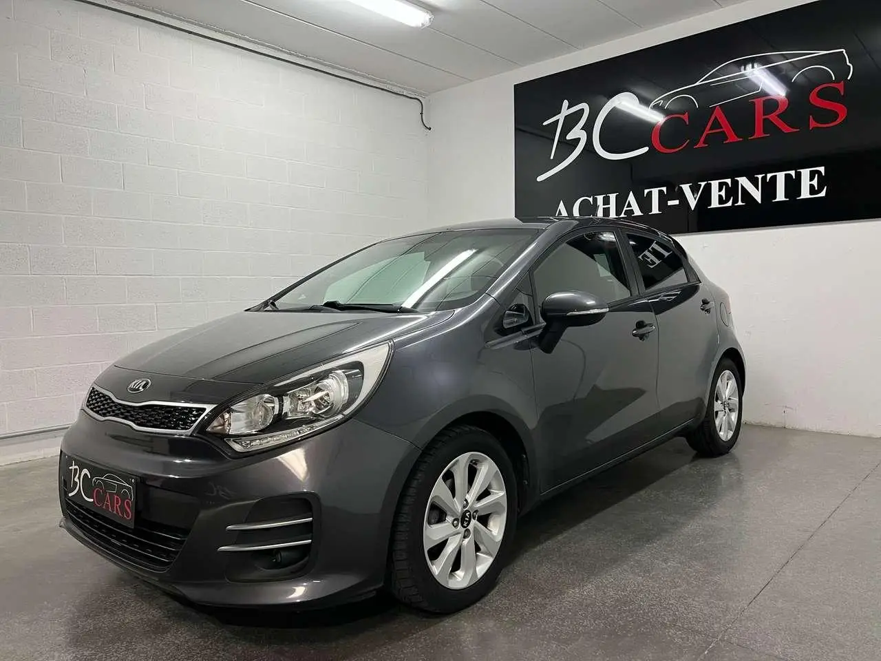 Photo 1 : Kia Rio 2016 Diesel