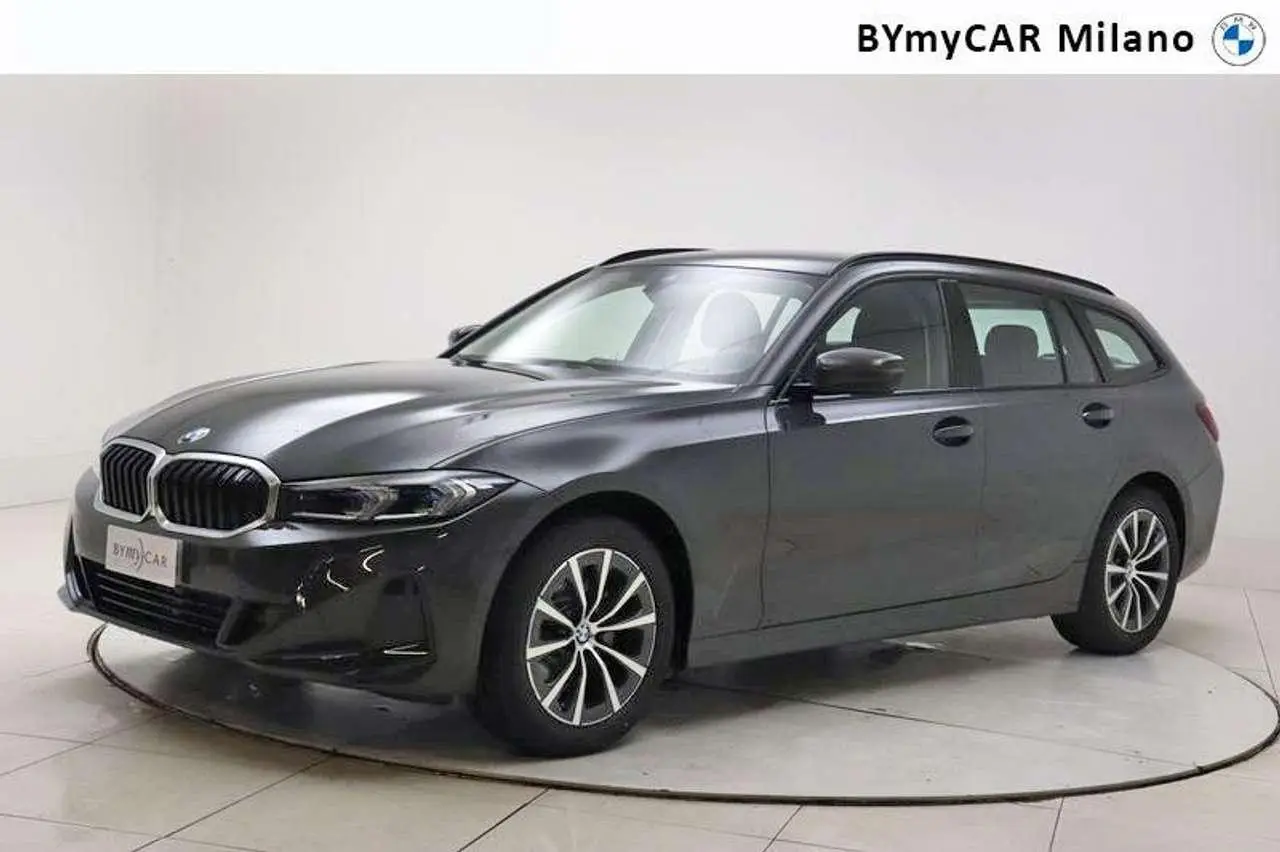 Photo 1 : Bmw Serie 3 2024 Hybrid