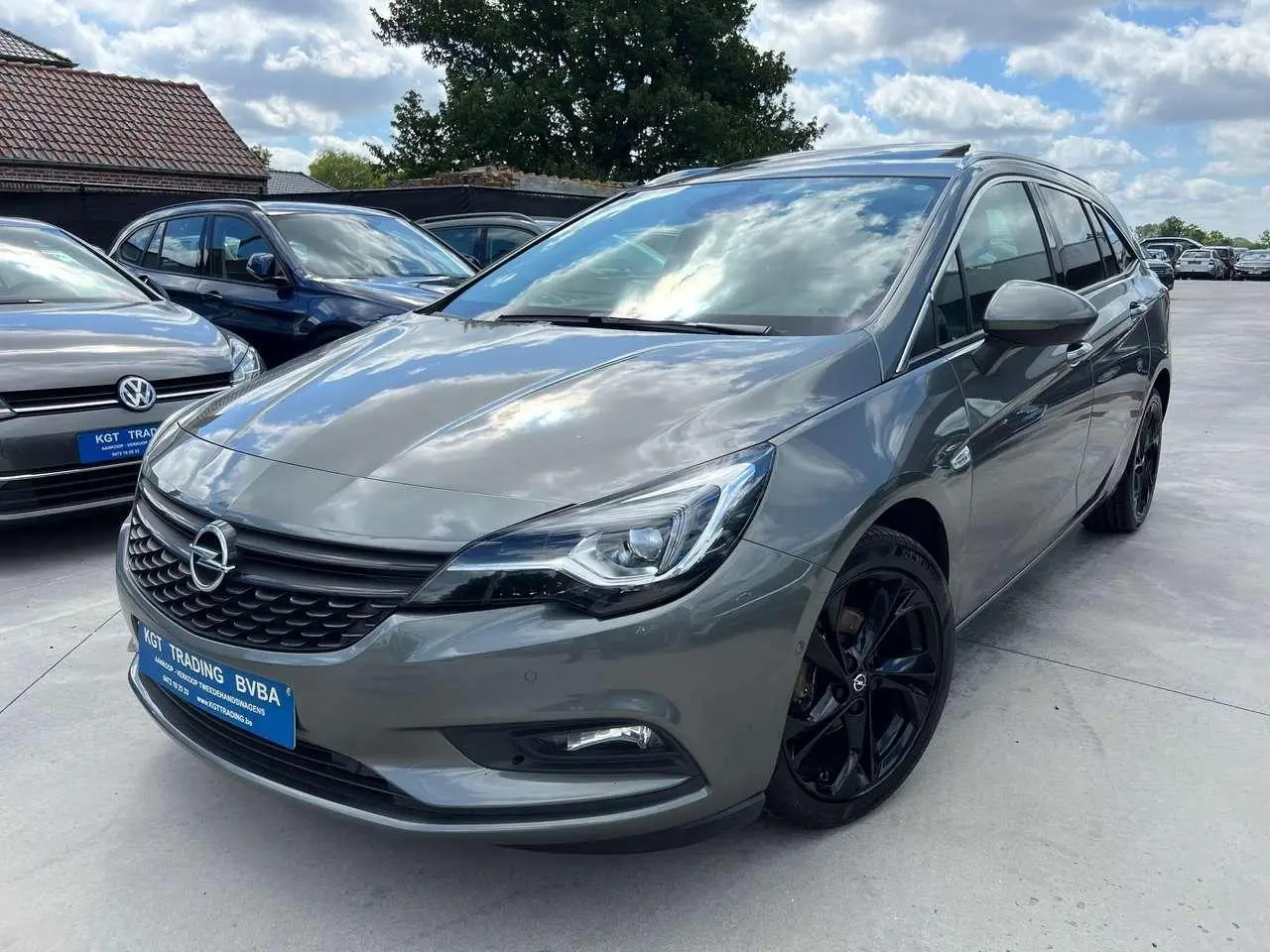 Photo 1 : Opel Astra 2018 Essence