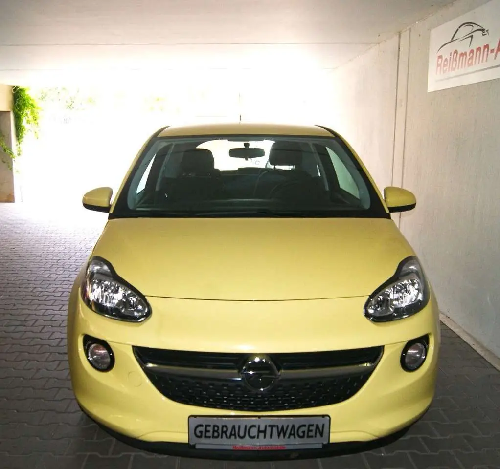 Photo 1 : Opel Adam 2015 Petrol