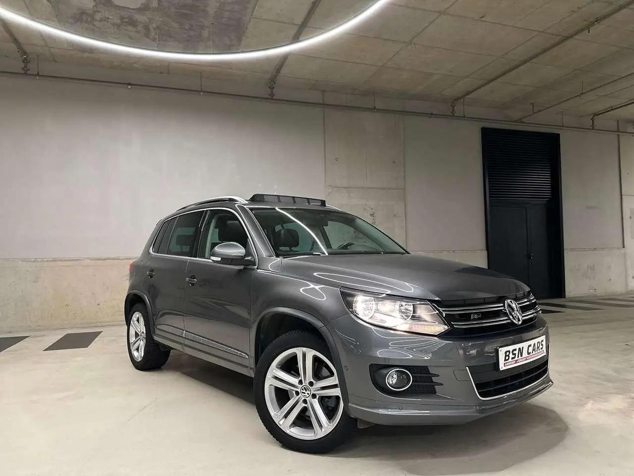 Photo 1 : Volkswagen Tiguan 2014 Essence