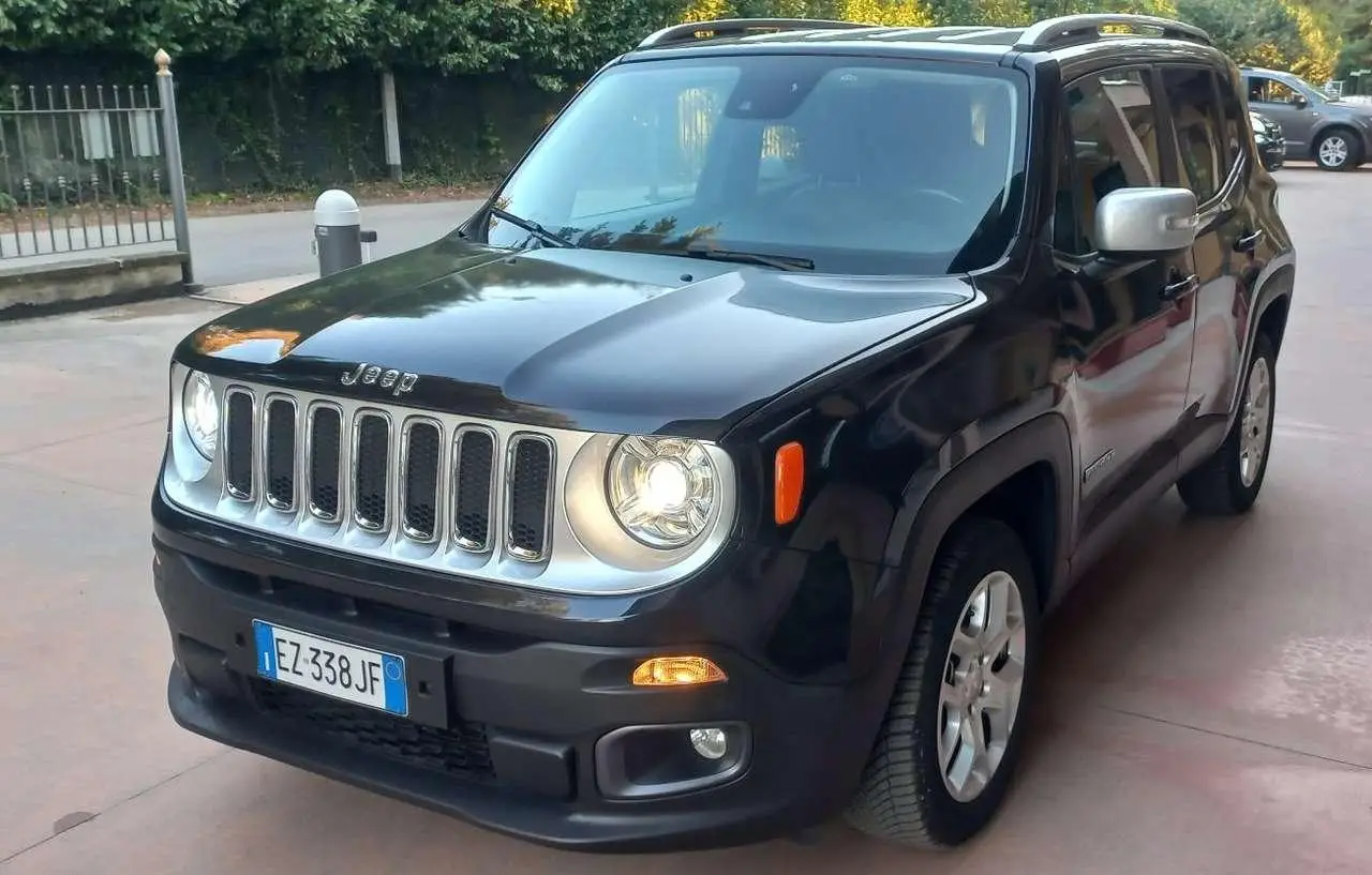 Photo 1 : Jeep Renegade 2015 Diesel