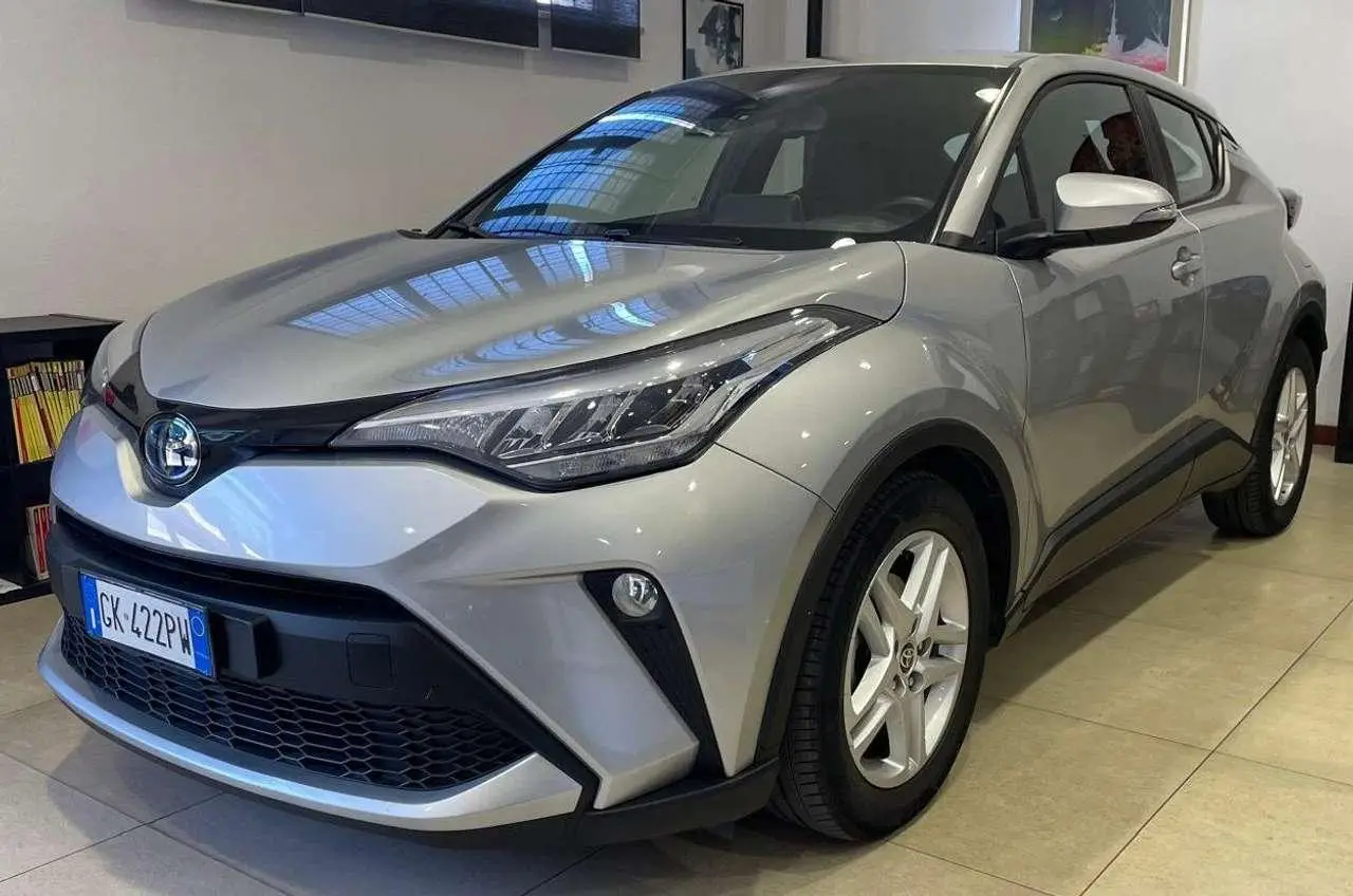 Photo 1 : Toyota C-hr 2022 Hybrid