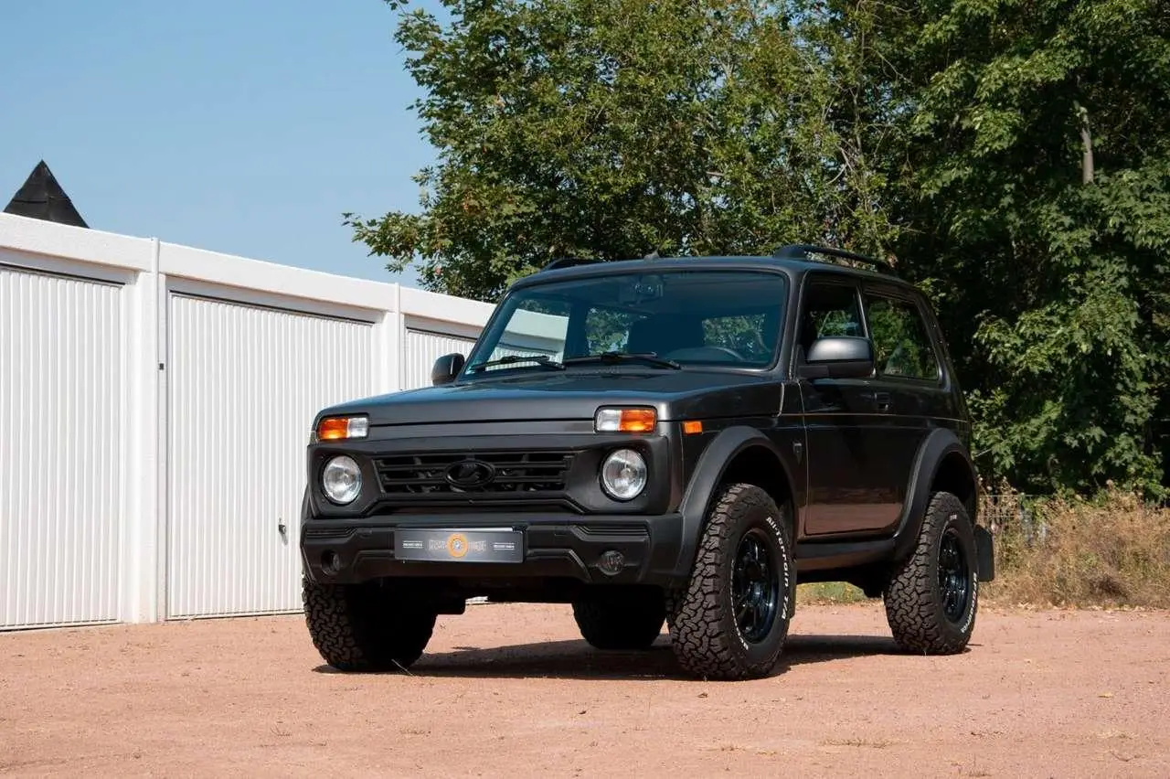 Photo 1 : Lada Niva 2021 Petrol