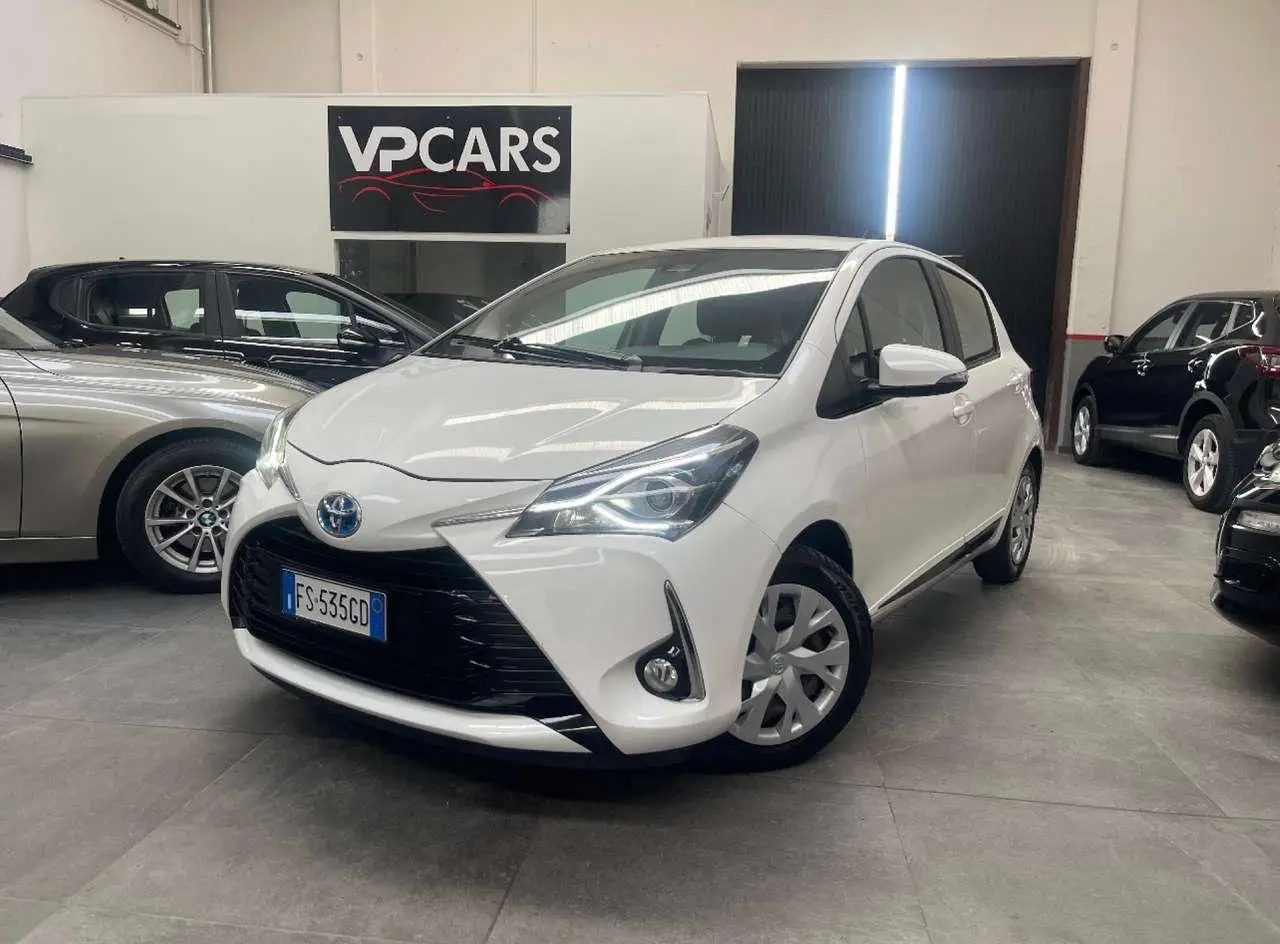 Photo 1 : Toyota Yaris 2019 Hybride