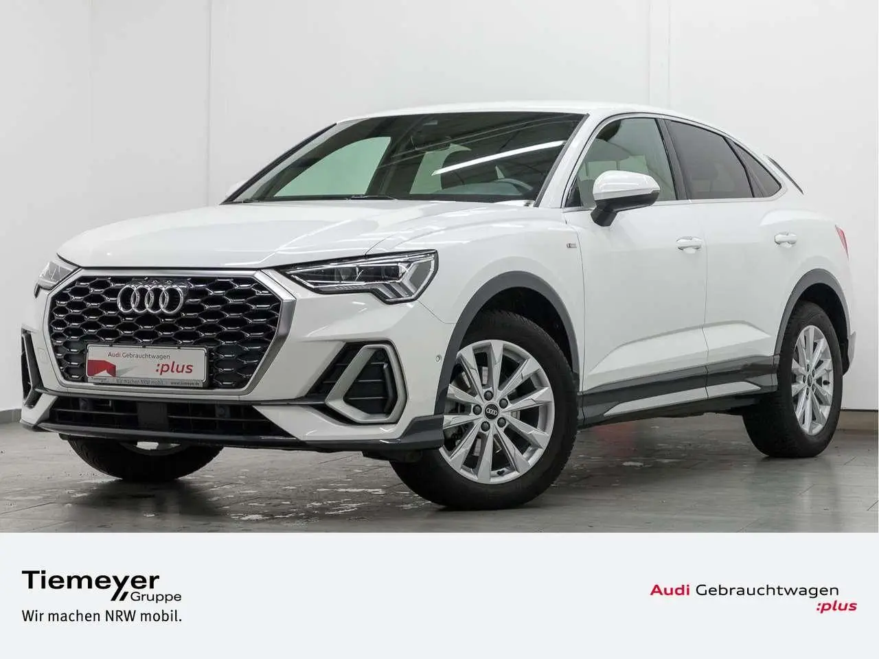 Photo 1 : Audi Q3 2020 Essence