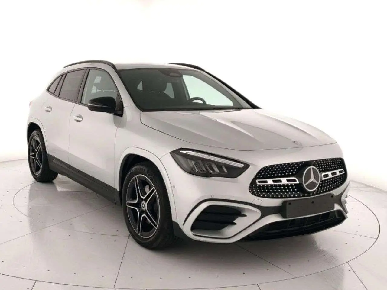 Photo 1 : Mercedes-benz Classe Gla 2024 Diesel