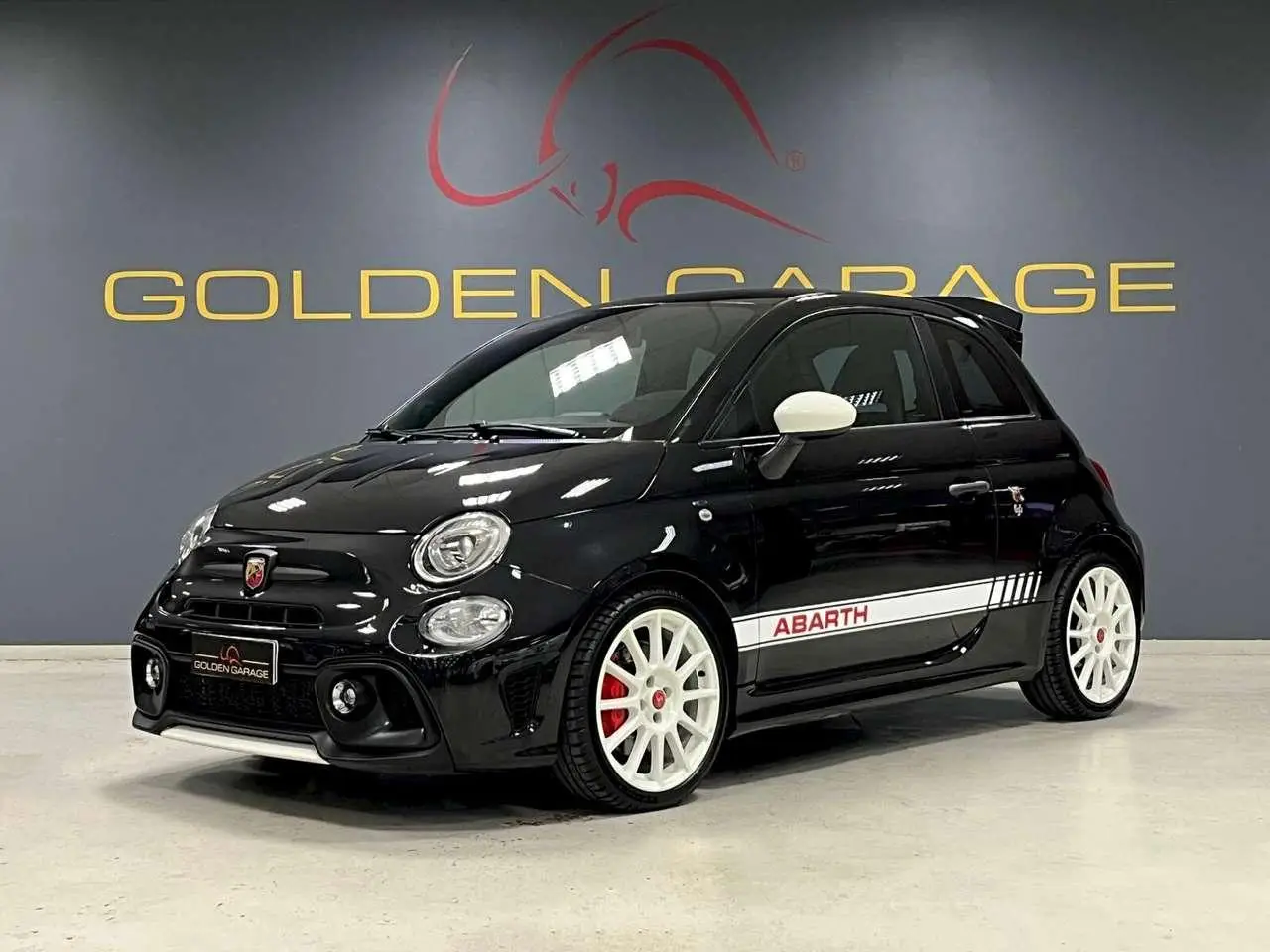 Photo 1 : Abarth 695 2022 Essence