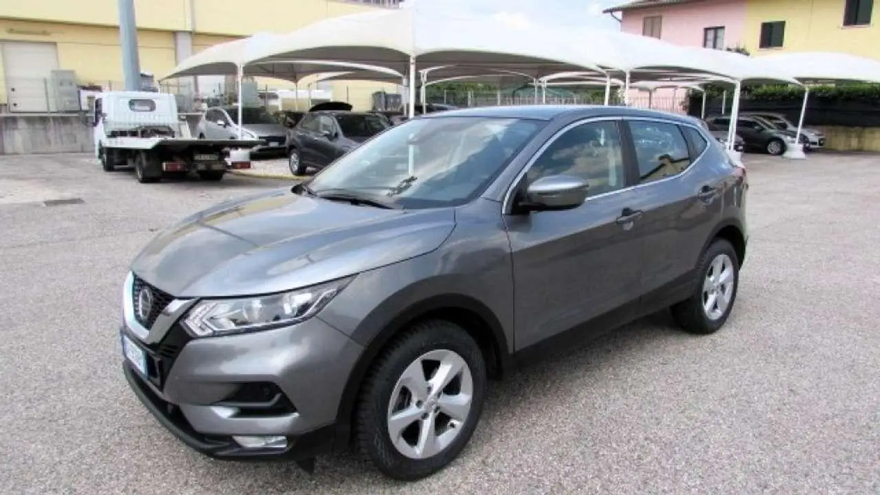 Photo 1 : Nissan Qashqai 2021 Petrol