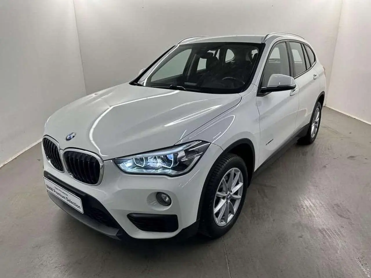 Photo 1 : Bmw X1 2016 Petrol