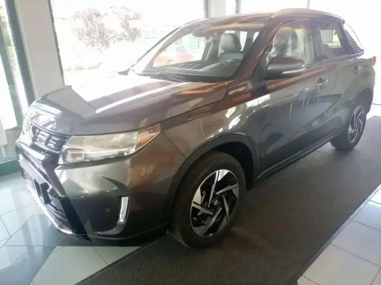 Photo 1 : Suzuki Vitara 2024 Hybrid