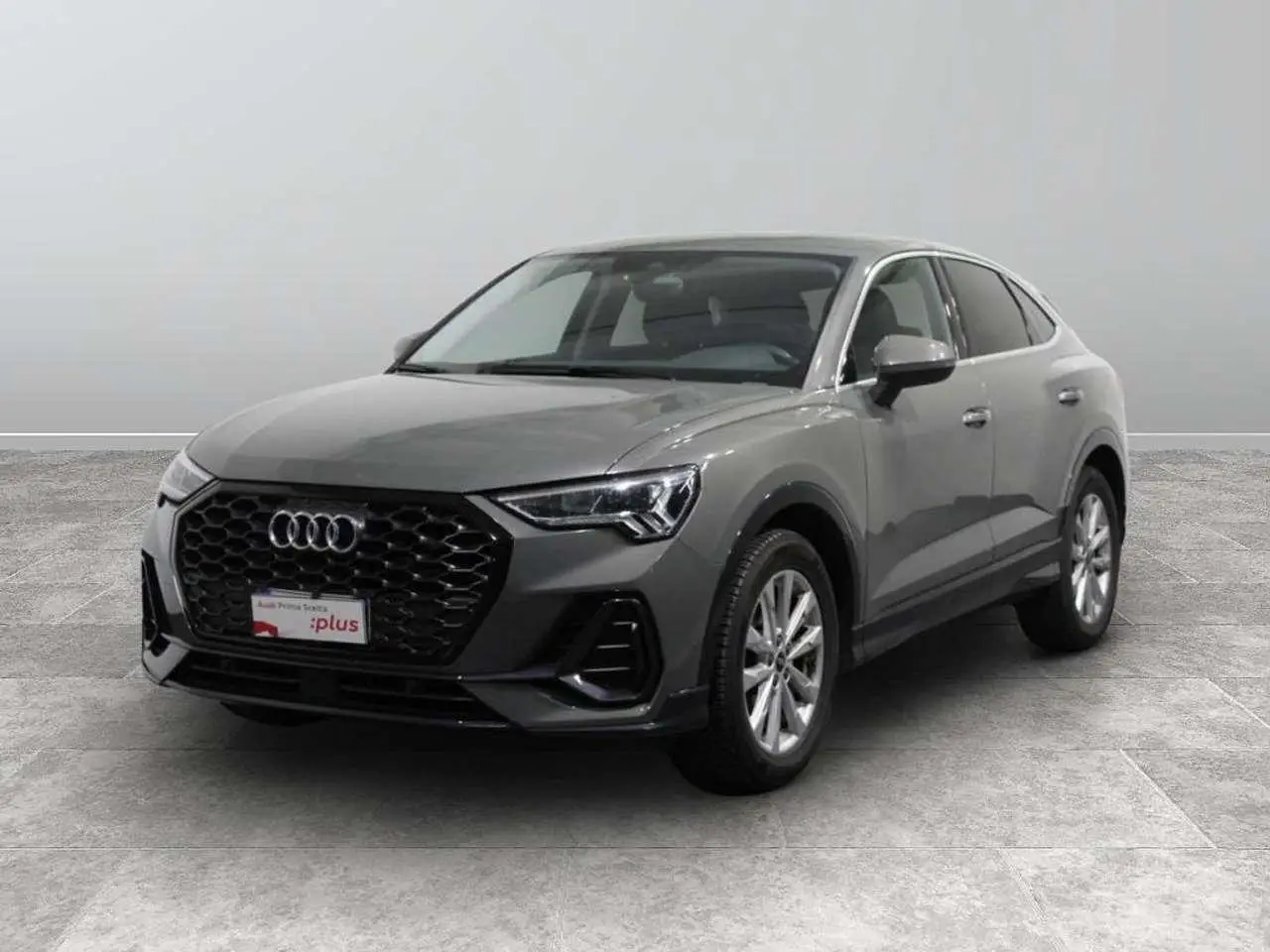 Photo 1 : Audi Q3 2022 Diesel