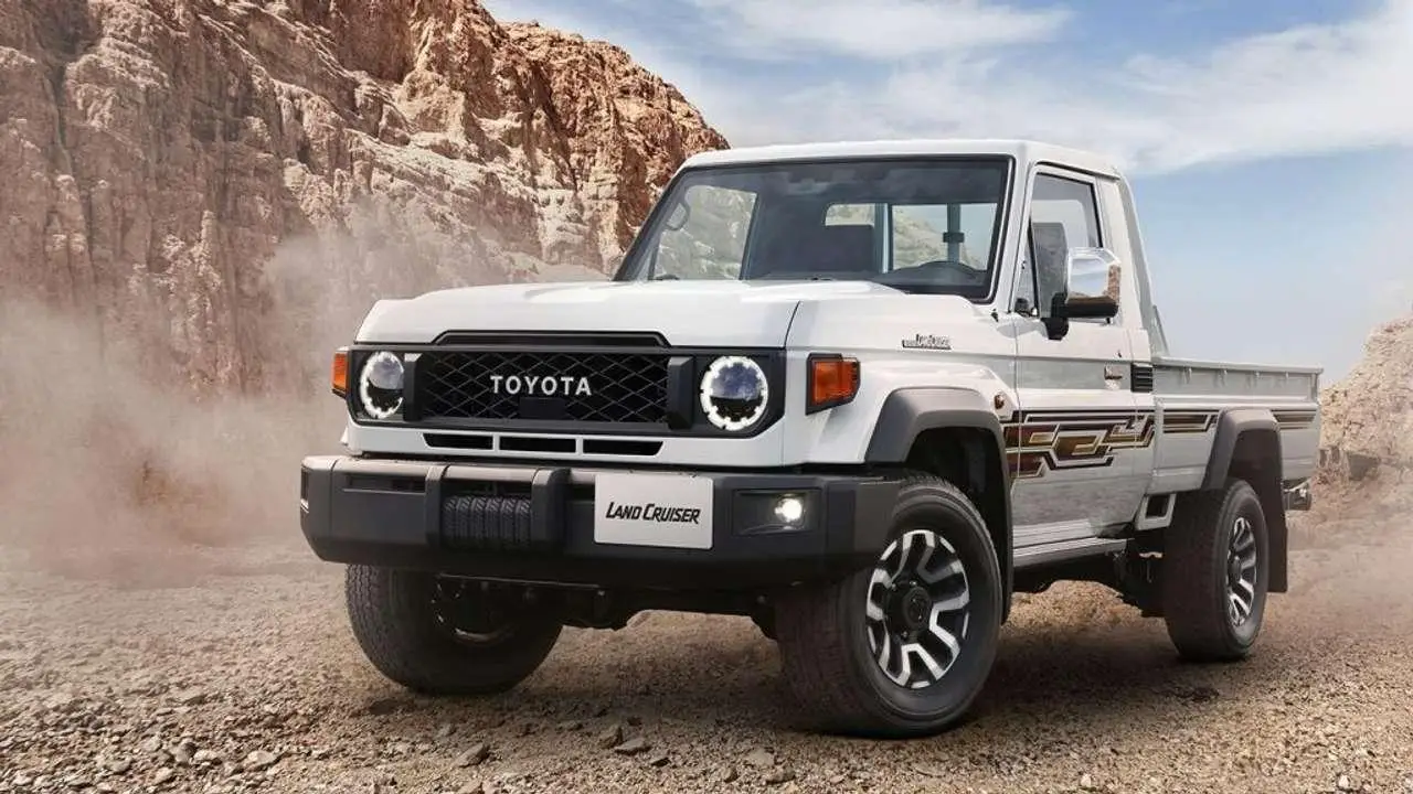 Photo 1 : Toyota Land Cruiser 2024 Petrol