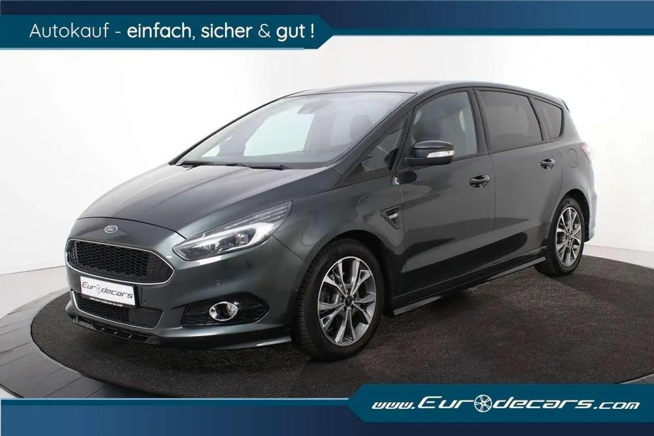 Photo 1 : Ford S-max 2018 Petrol