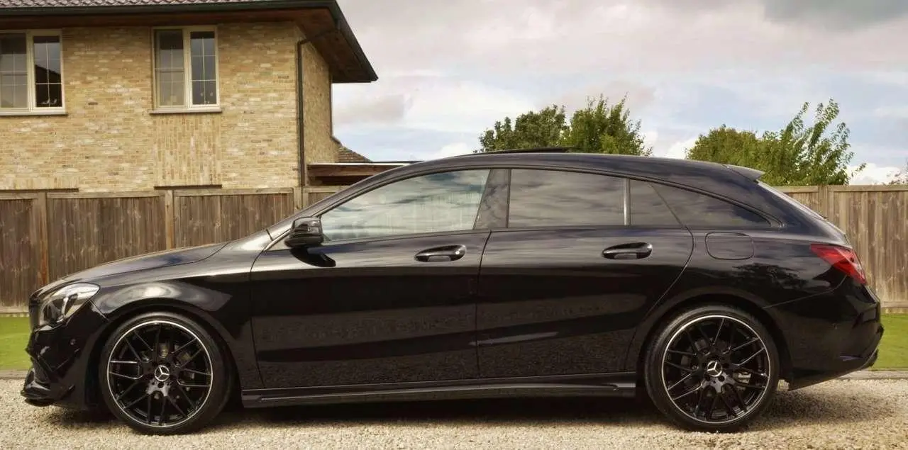 Photo 1 : Mercedes-benz Classe Cla 2019 Essence