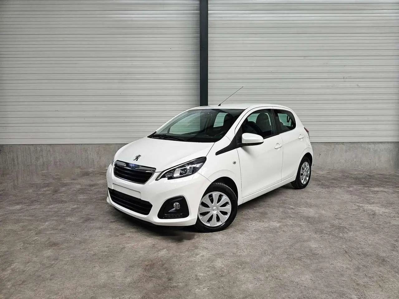 Photo 1 : Peugeot 108 2019 Petrol