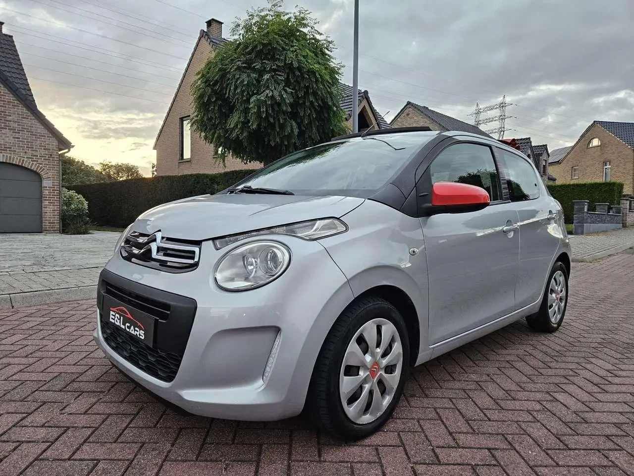 Photo 1 : Citroen C1 2015 Petrol