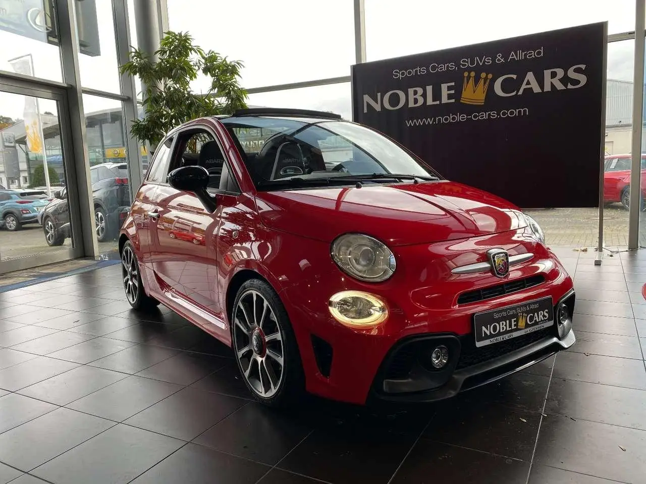 Photo 1 : Abarth 595 2019 Petrol