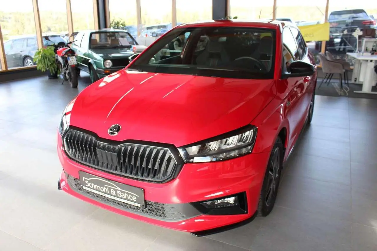 Photo 1 : Skoda Fabia 2023 Petrol