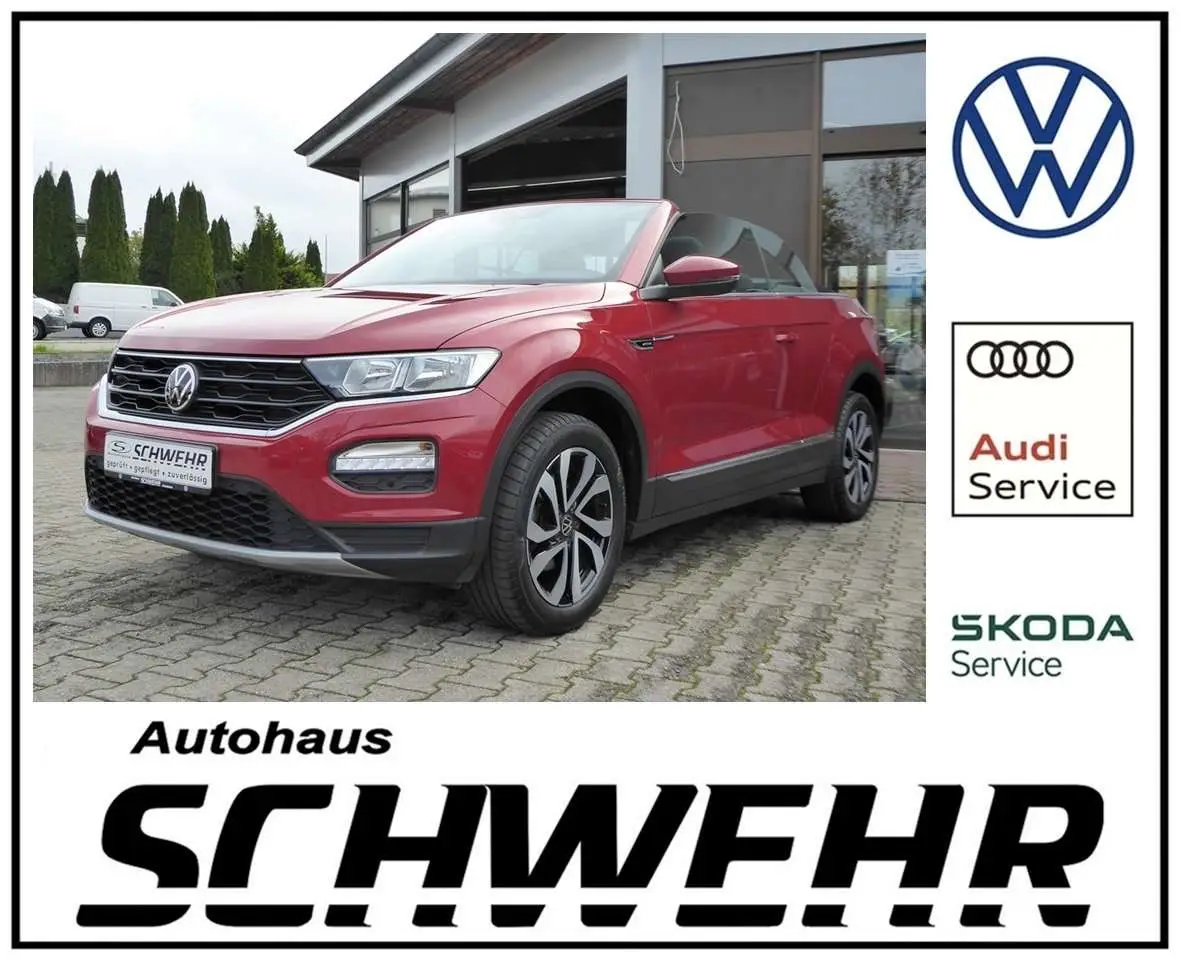 Photo 1 : Volkswagen T-roc 2021 Essence