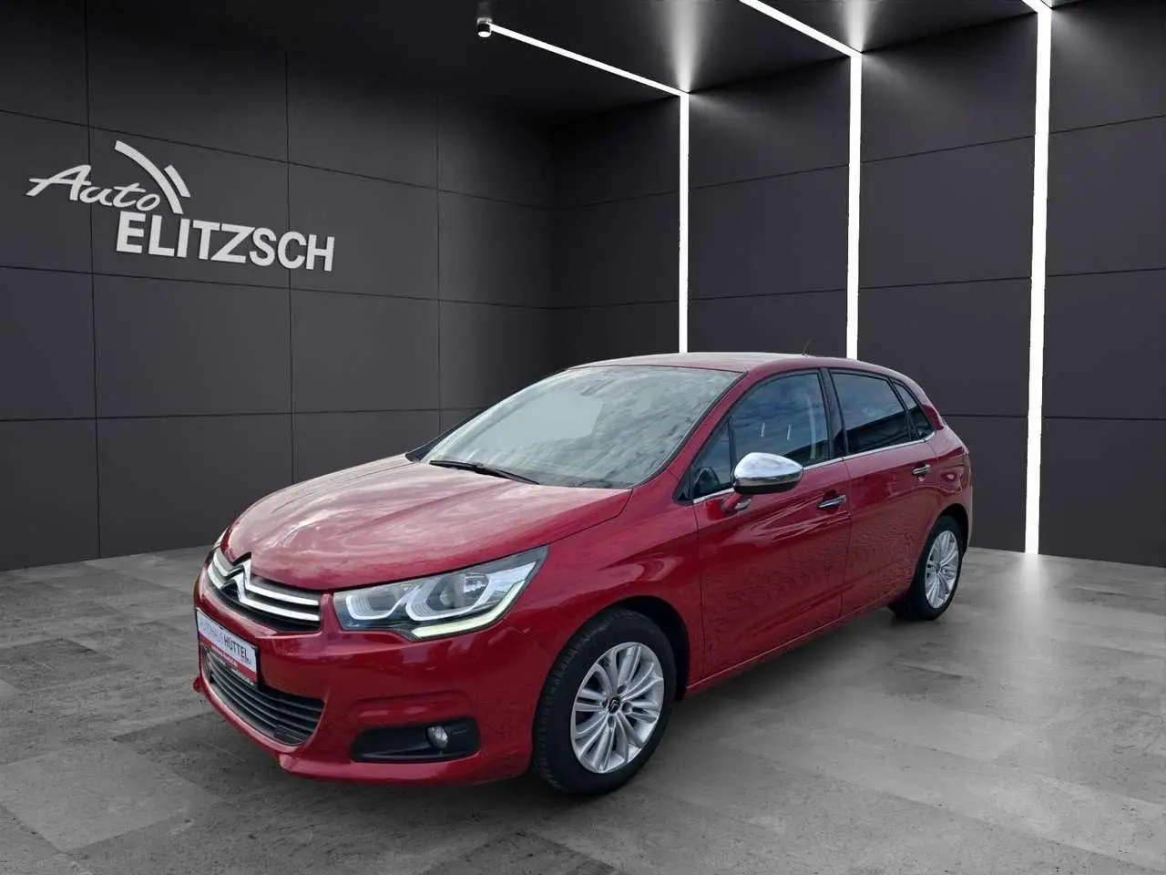 Photo 1 : Citroen C4 2016 Petrol