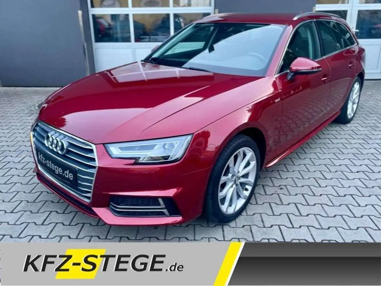 Photo 1 : Audi A4 2016 Petrol