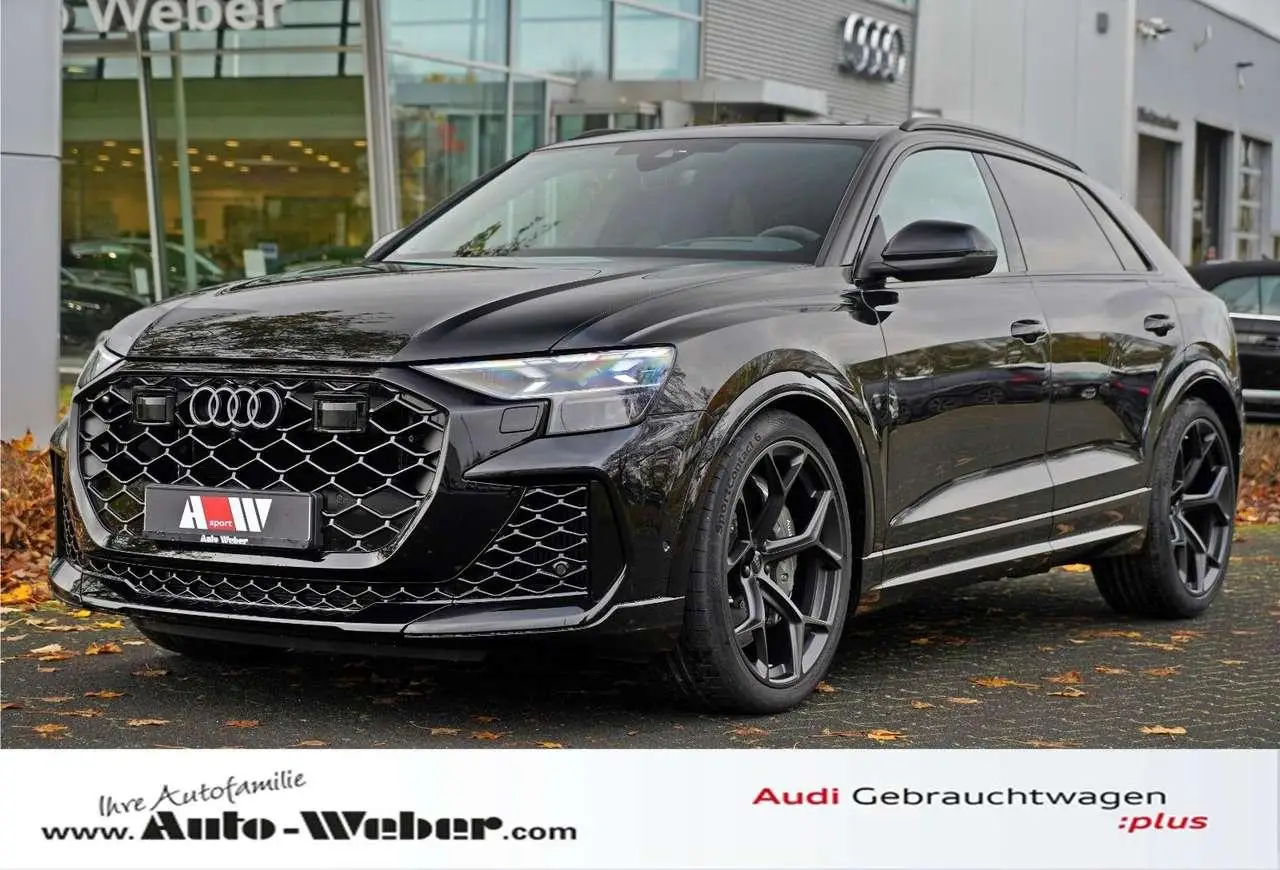 Photo 1 : Audi Rsq8 2024 Petrol