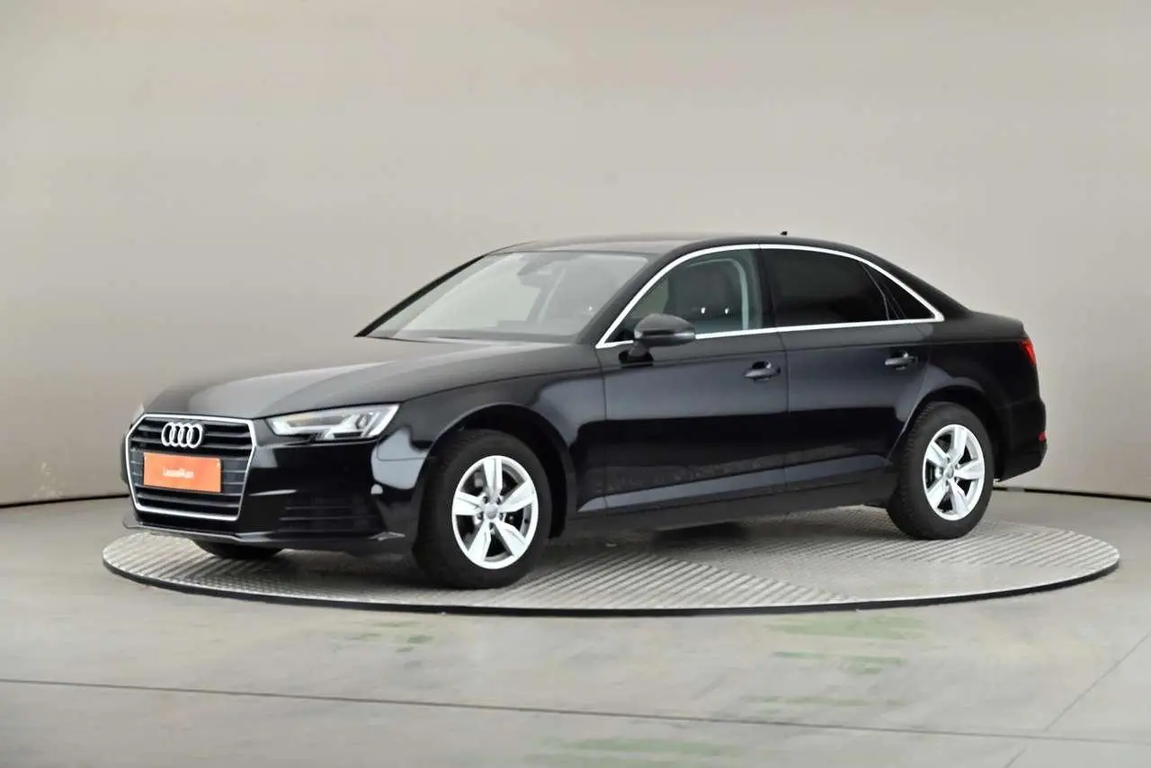 Photo 1 : Audi A4 2019 Diesel