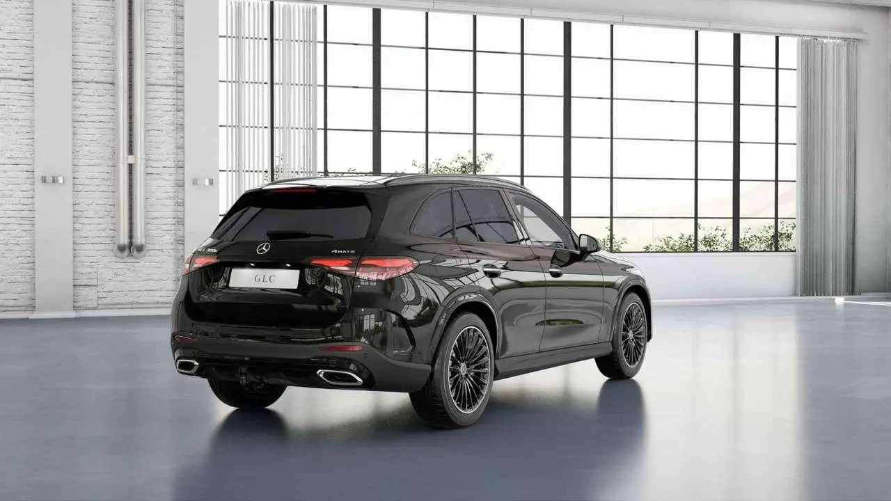 Photo 1 : Mercedes-benz Classe Glc 2023 Hybrid