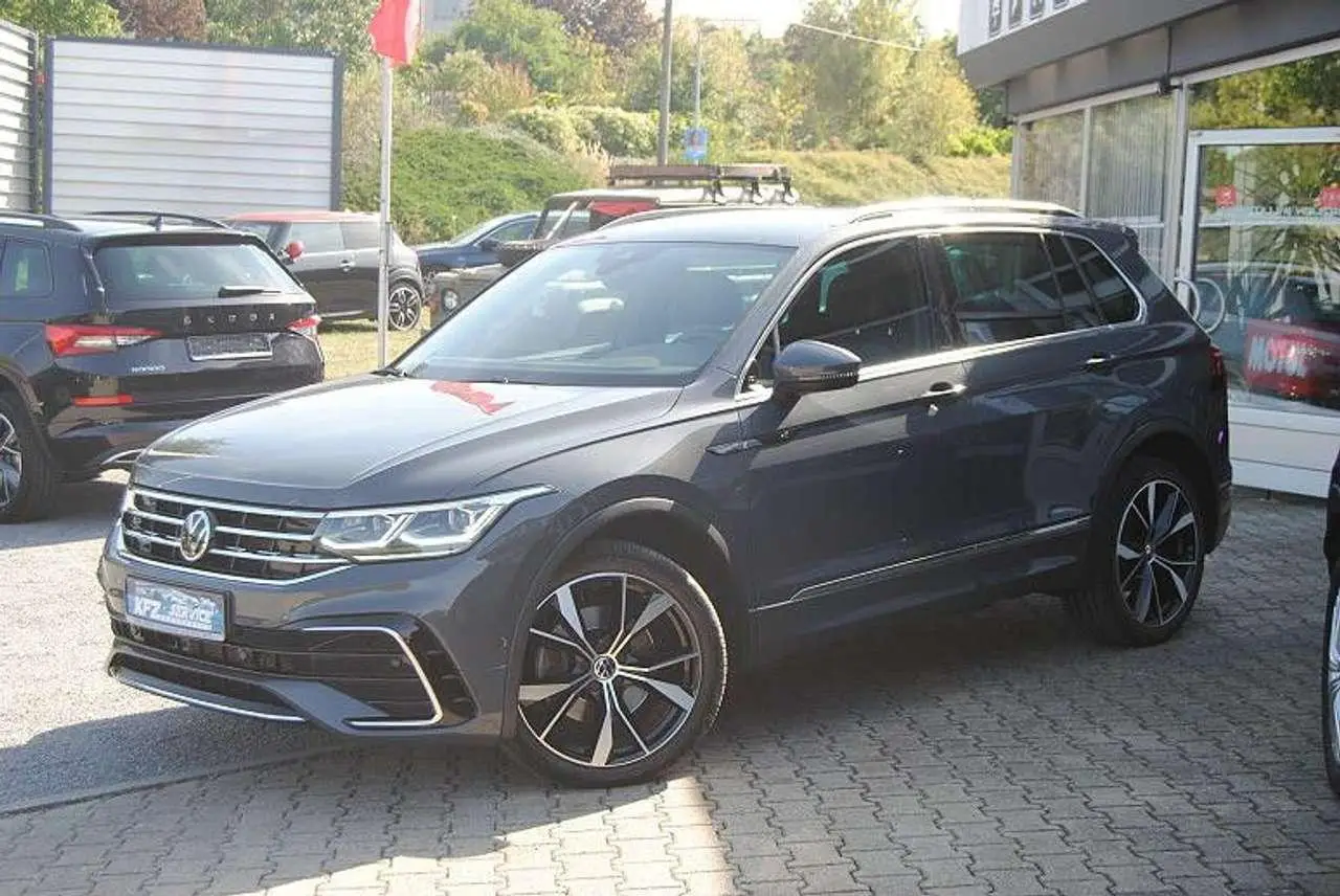 Photo 1 : Volkswagen Tiguan 2020 Diesel