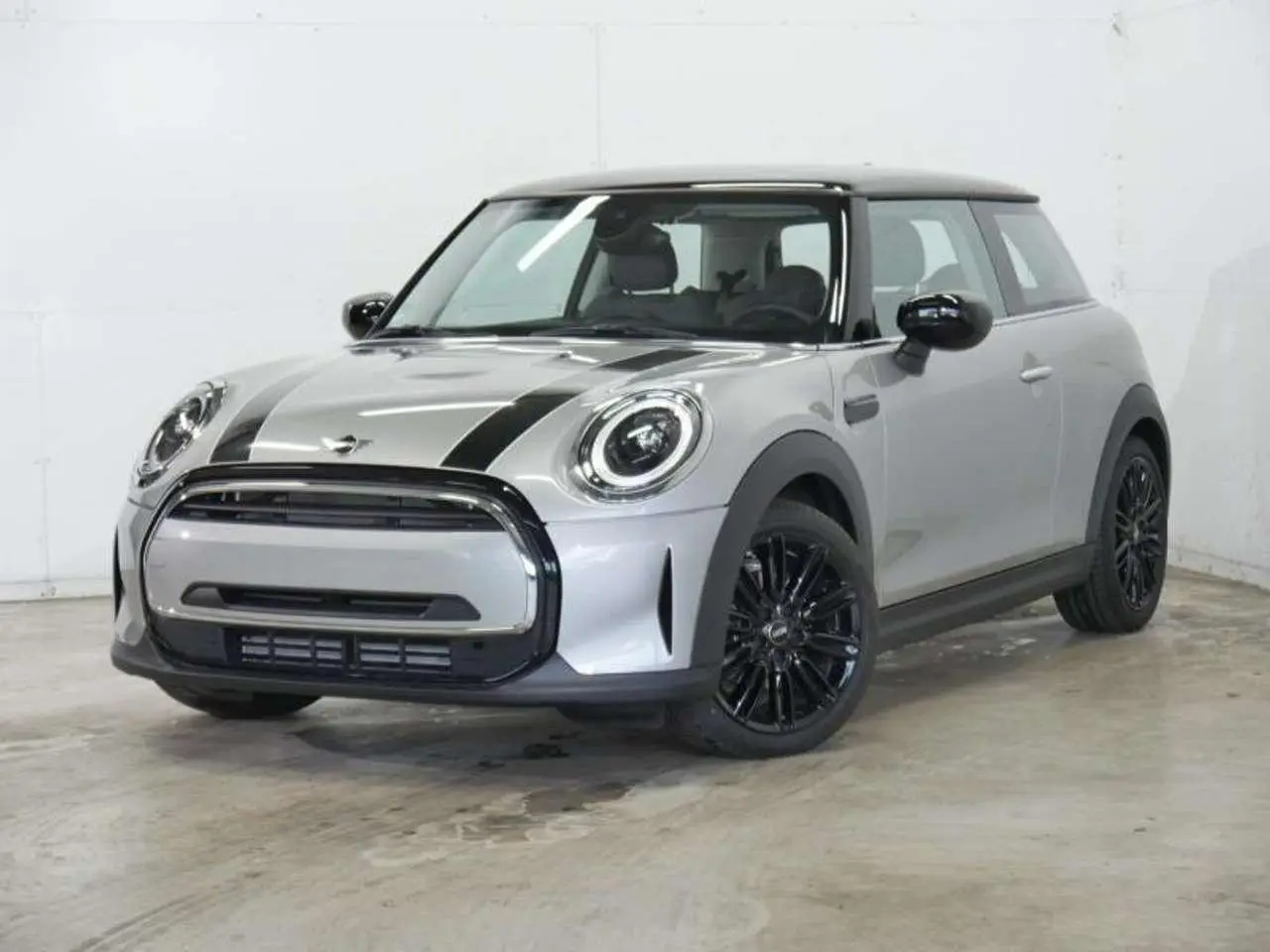 Photo 1 : Mini Cooper 2023 Petrol