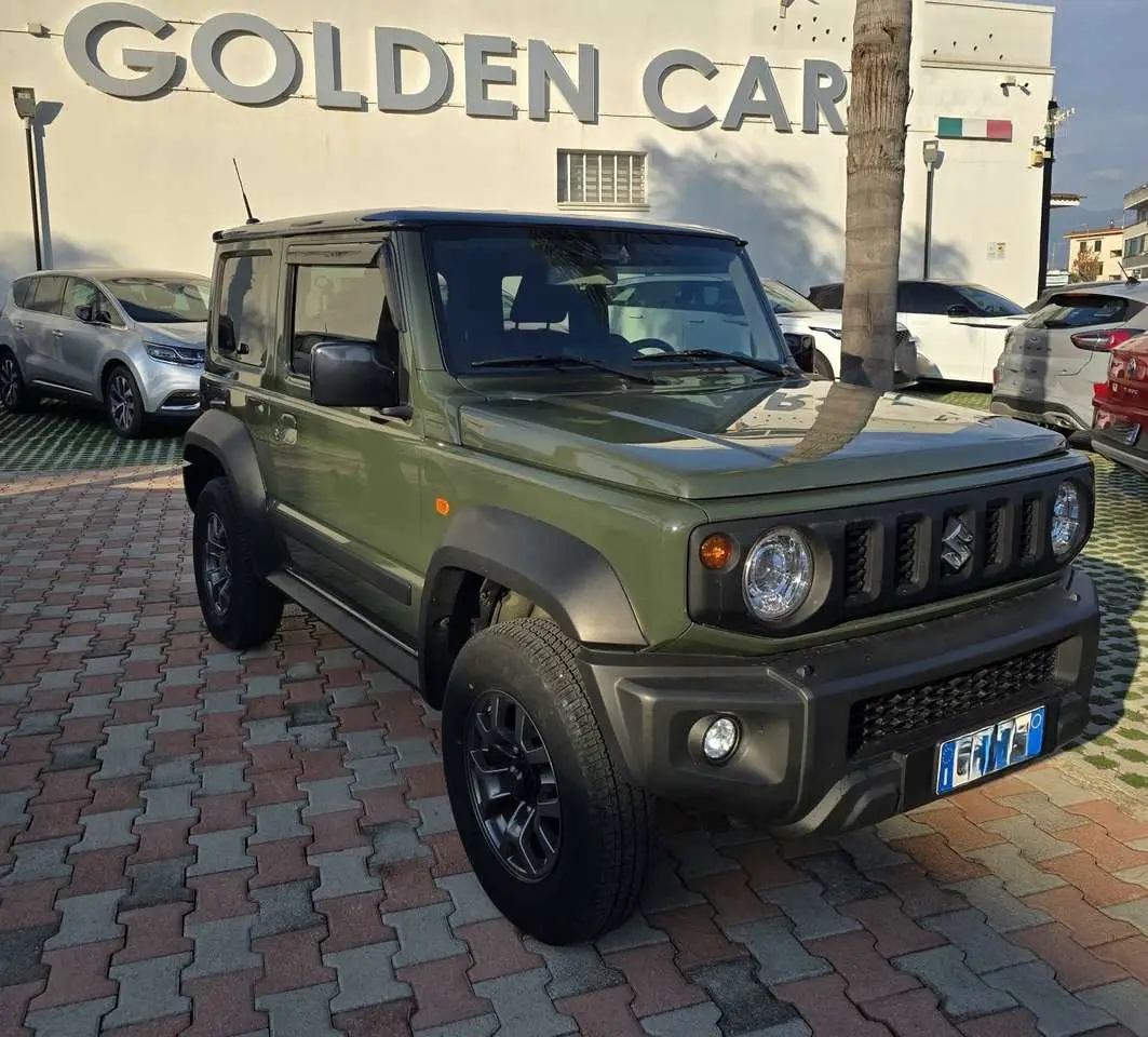 Photo 1 : Suzuki Jimny 2021 Petrol