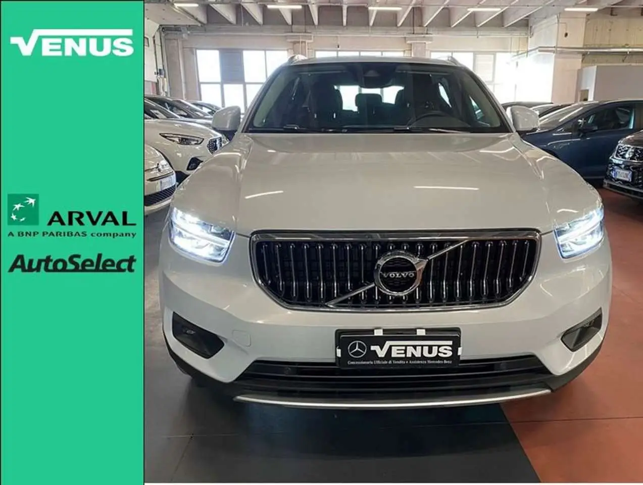 Photo 1 : Volvo Xc40 2021 Hybrid