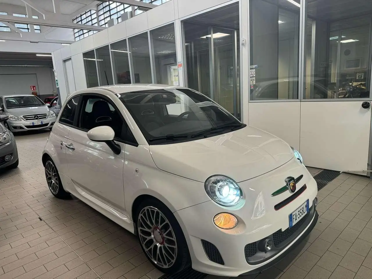 Photo 1 : Abarth 595 2015 Petrol